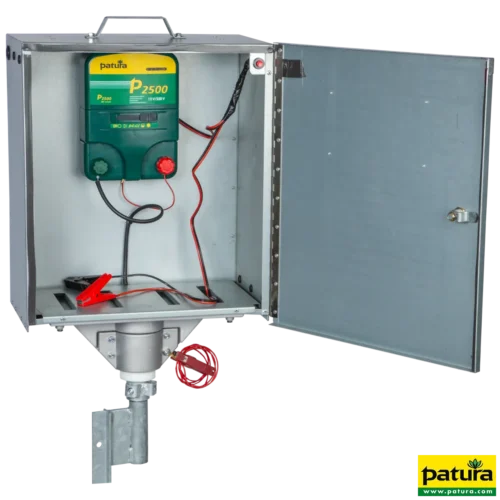 P2500 mit Sicherheitsbox, Erdstab, Super-Vlies-Akku 50 Ah und Solarmodul